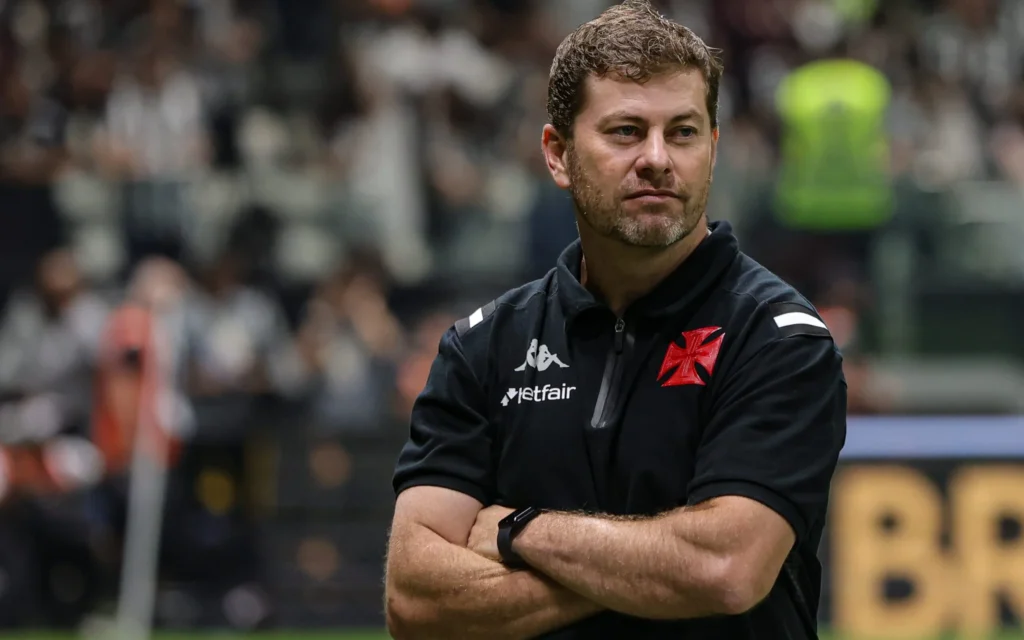 Rafael Paiva é demitido do Vasco