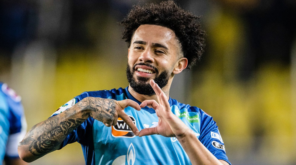 Claudinho Surpreende: Declara Amor ao Santos e Fala Sobre Retorno ao Brasil!