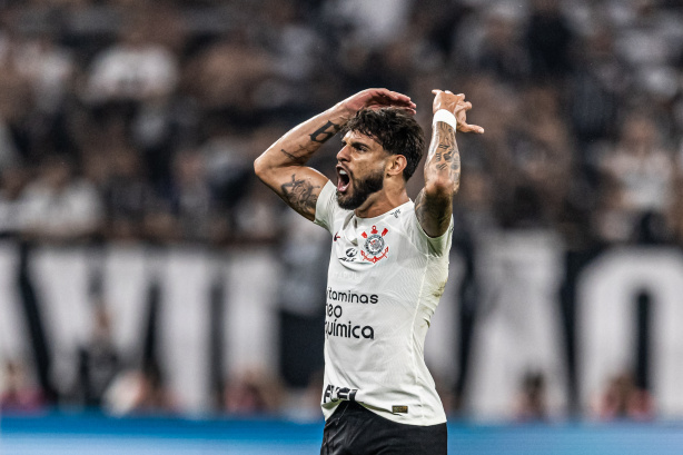 Corinthians X Bahia: Prováveis escalações e histórico de confrontos