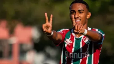 Fluminense oficializa retorno de Kayky Almeida