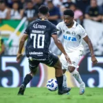 Momento de muita pressão interna no Grêmio; Amuzu fora da partida de amanhã